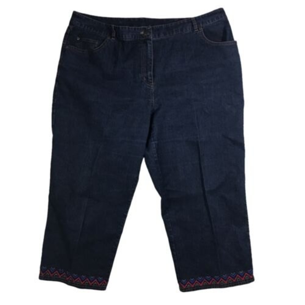 Lark Lane Women's Size 18W Dark Blue Denim Embellished Jean Capris Wide leg EUC
